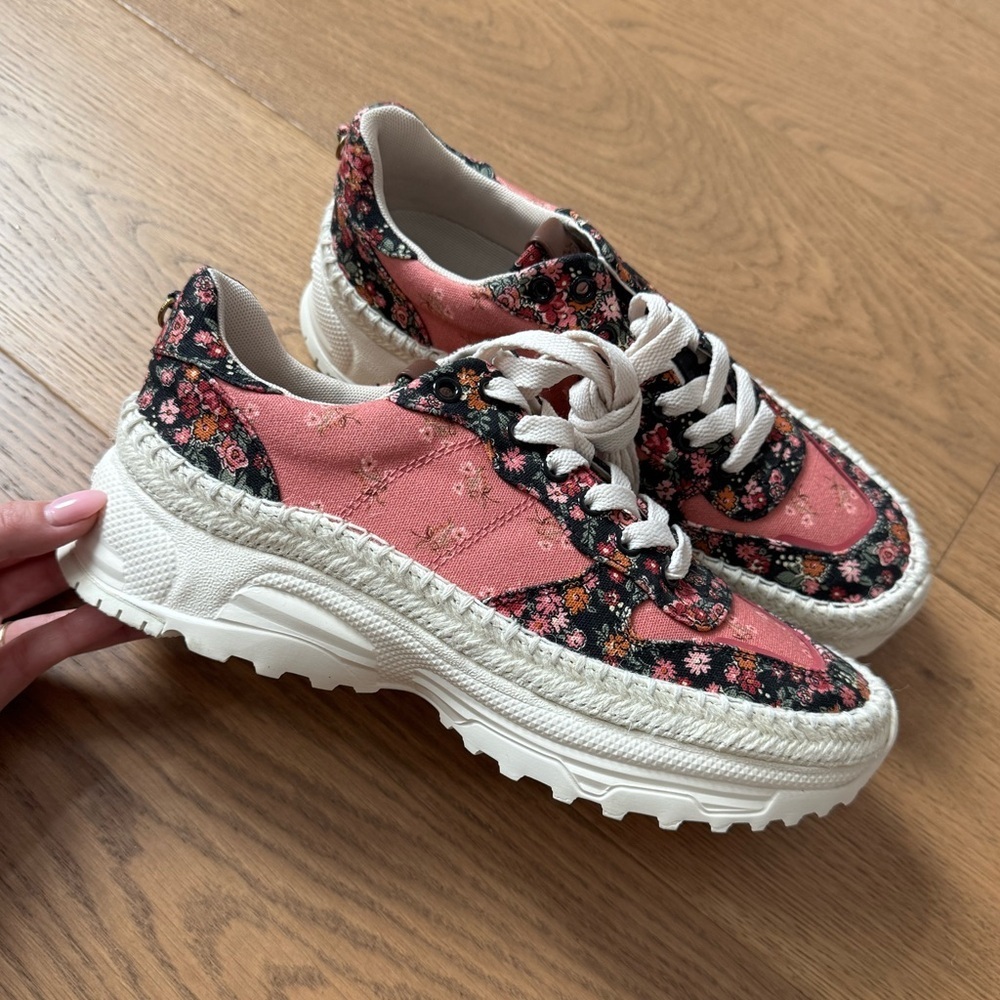 Coach C143 Espadrille Runner - Ladies Size 10 - NWOT - Pink Paisley & Beige